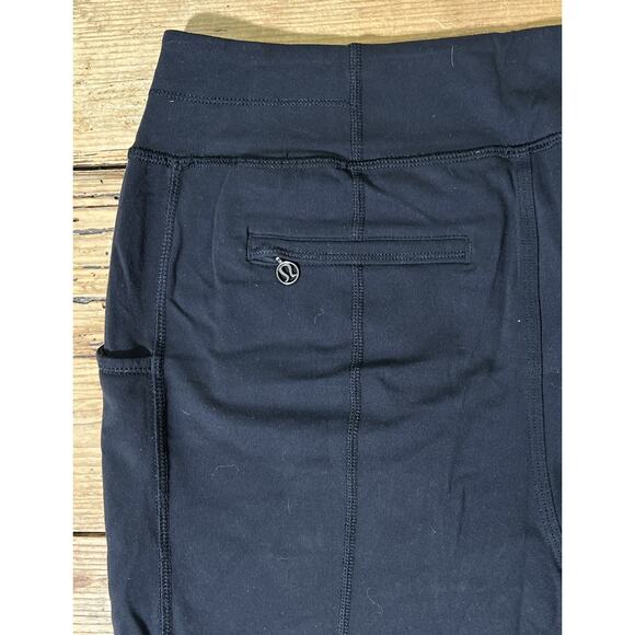 Lululemon Women’s Size 6 Black Cropped Joggers - Picture 7 of 8